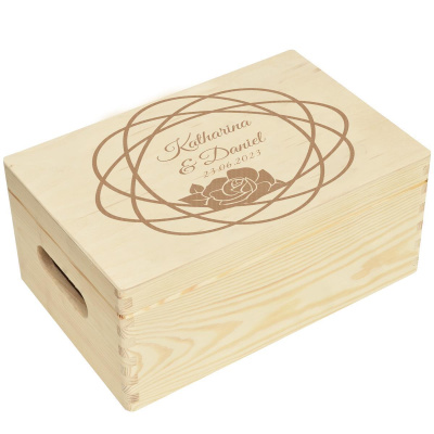 Holzbox zur Hochzeit Personalisiert Kranz Rose...