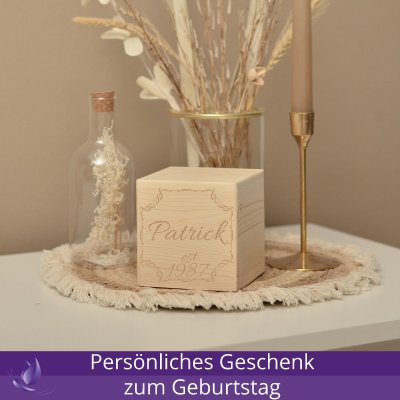 CHICCIE Spardose Personalisiert zum Geburtstag Rahmen Name &amp; Jahr 10x10cm Holz