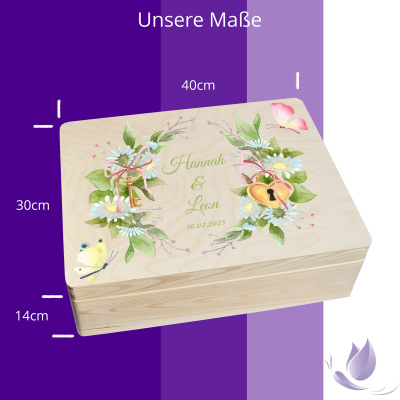 CHICCIE Erinnerungsbox personalisiert zur Hochzeit mit Druck farbig Kranz Blumen Schmetterling Schloss &amp; Schl&uuml;ssel - Hochzeitstag Holzkiste Erinnerungen Erinnerungskiste